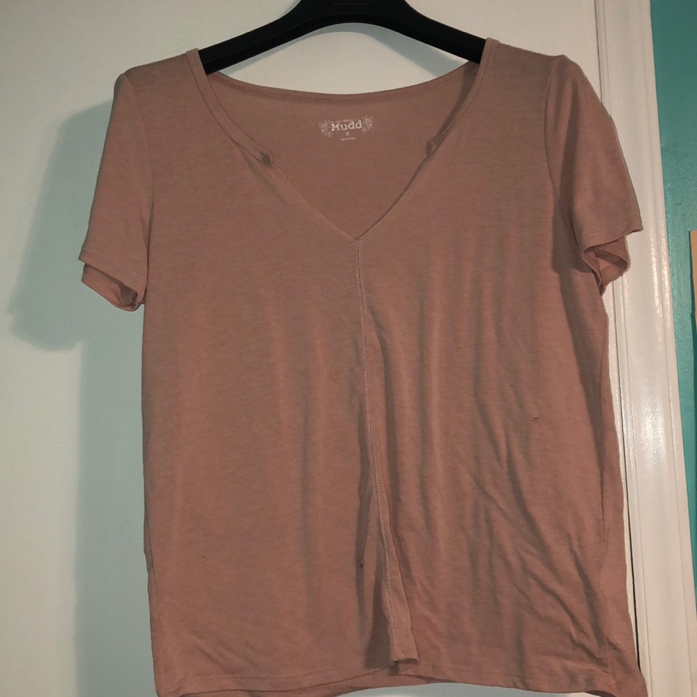 💗 V-neck tee